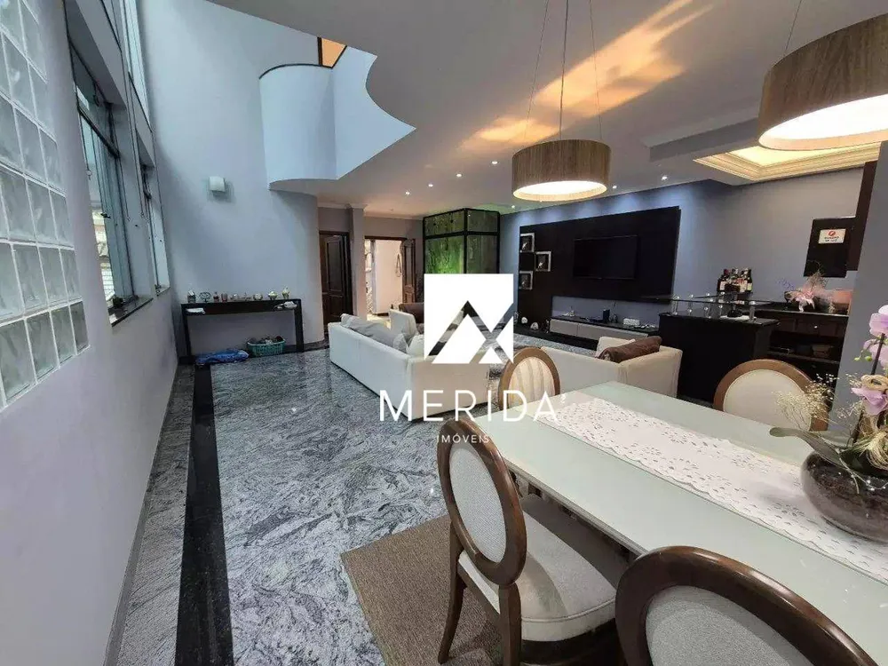 Sobrado, 6 quartos, 536 m² - Foto 3