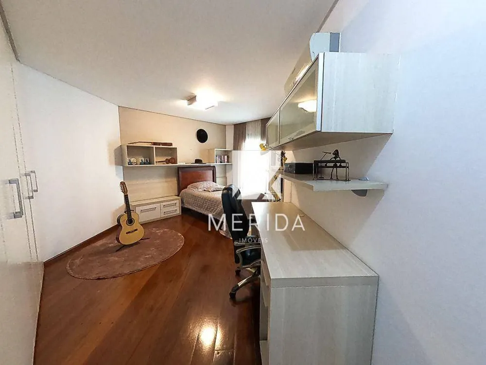 Apartamento, 4 quartos, 216 m² - Foto 10