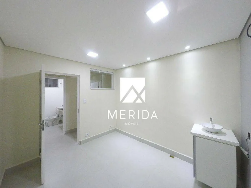 Sobrado, 8 quartos, 240 m² - Foto 8