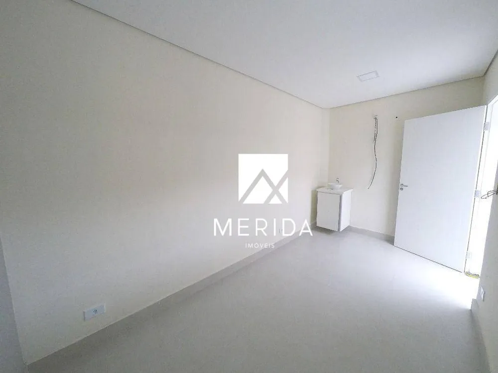 Sobrado, 8 quartos, 240 m² - Foto 13