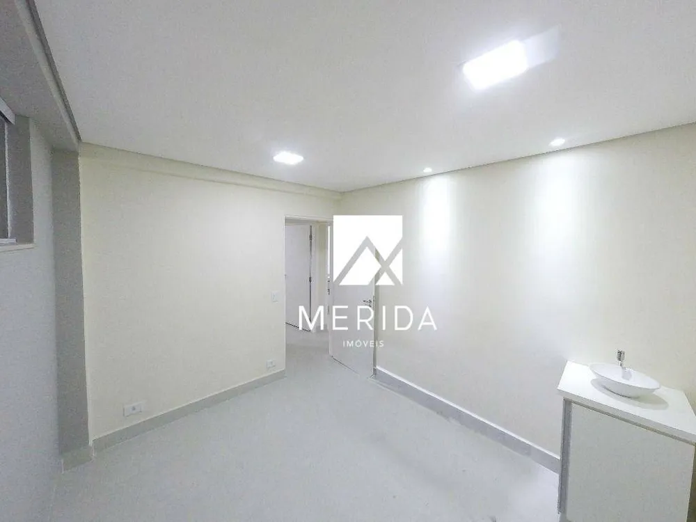 Sobrado, 8 quartos, 240 m² - Foto 7