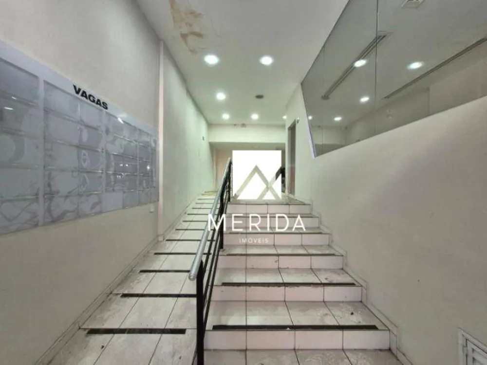 Loja-Salão, 1040 m² - Foto 1