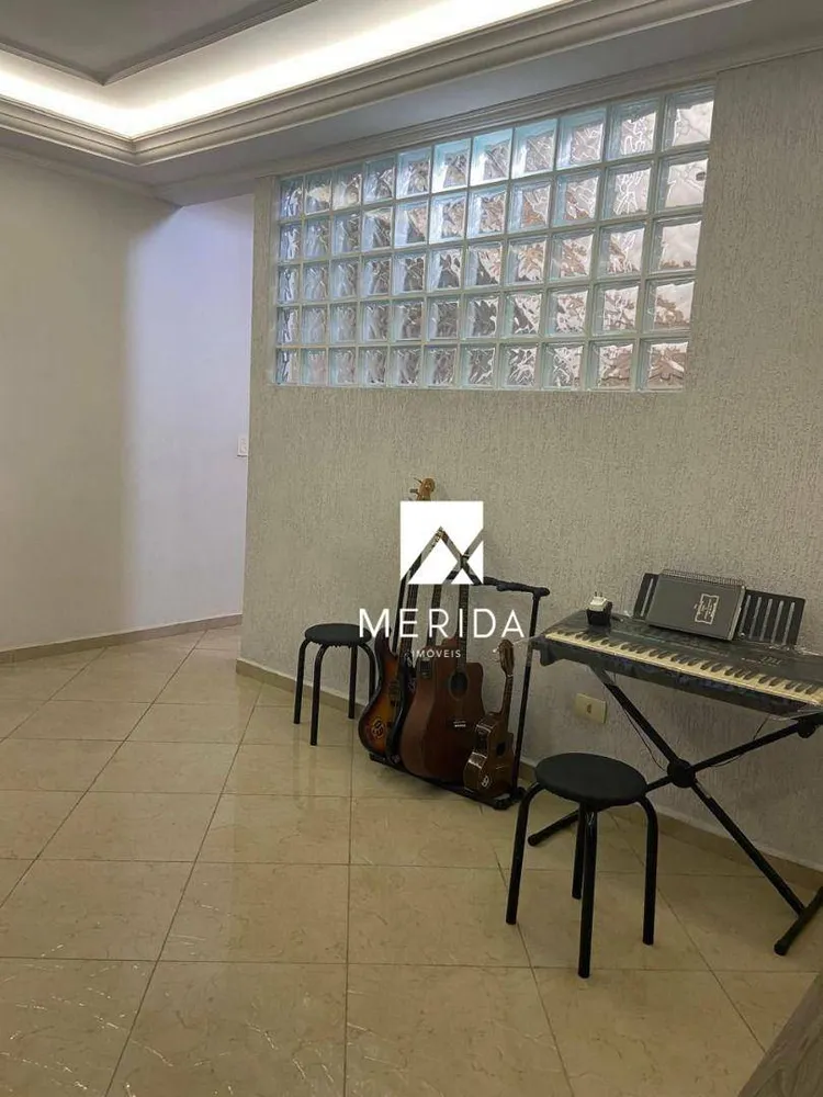 Sobrado, 3 quartos, 238 m² - Foto 3