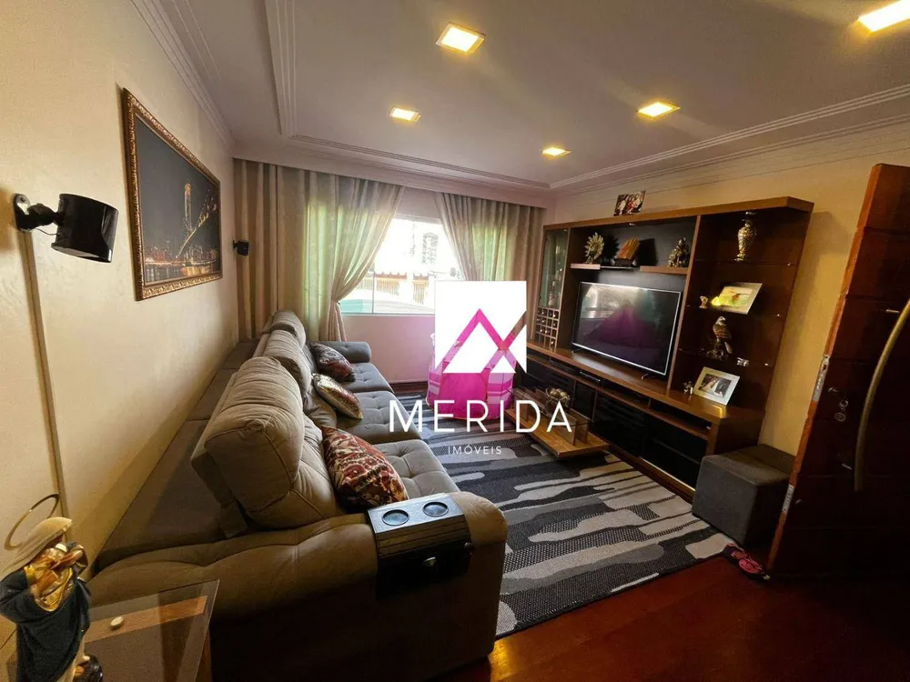 Sobrado, 3 quartos, 225 m² - Foto 1