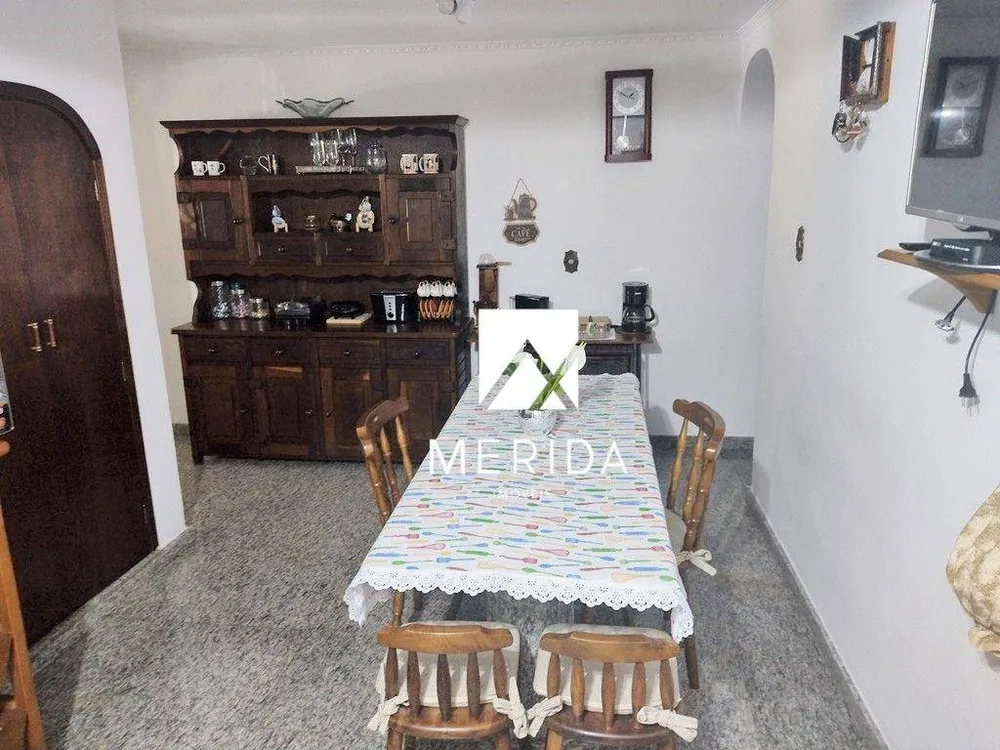 Sobrado, 4 quartos, 256 m² - Foto 2
