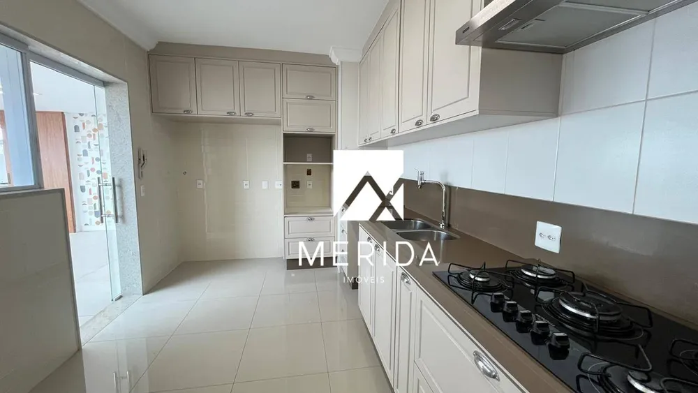 Cobertura, 3 quartos, 250 m² - Foto 1