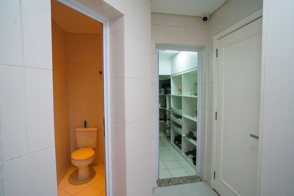 Cobertura à venda com 4 quartos, 770m² - Foto 1