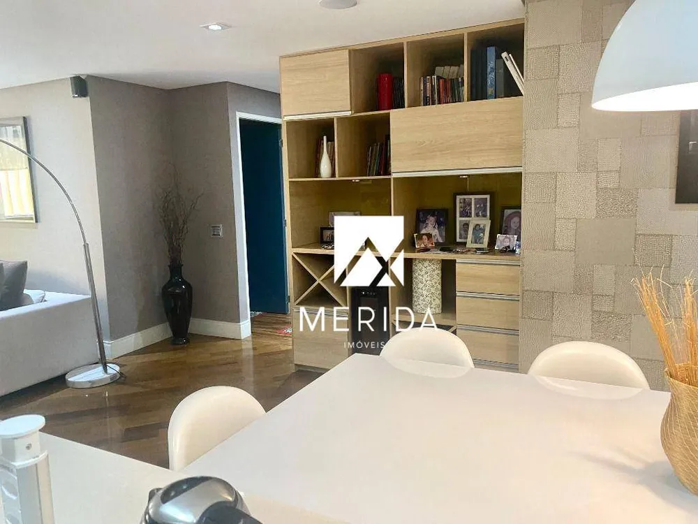Apartamento, 3 quartos, 140 m² - Foto 1