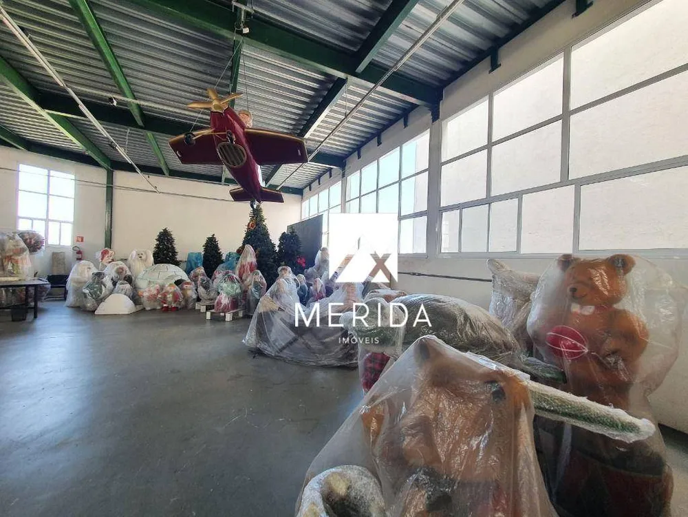 Depósito-Galpão, 930 m² - Foto 1