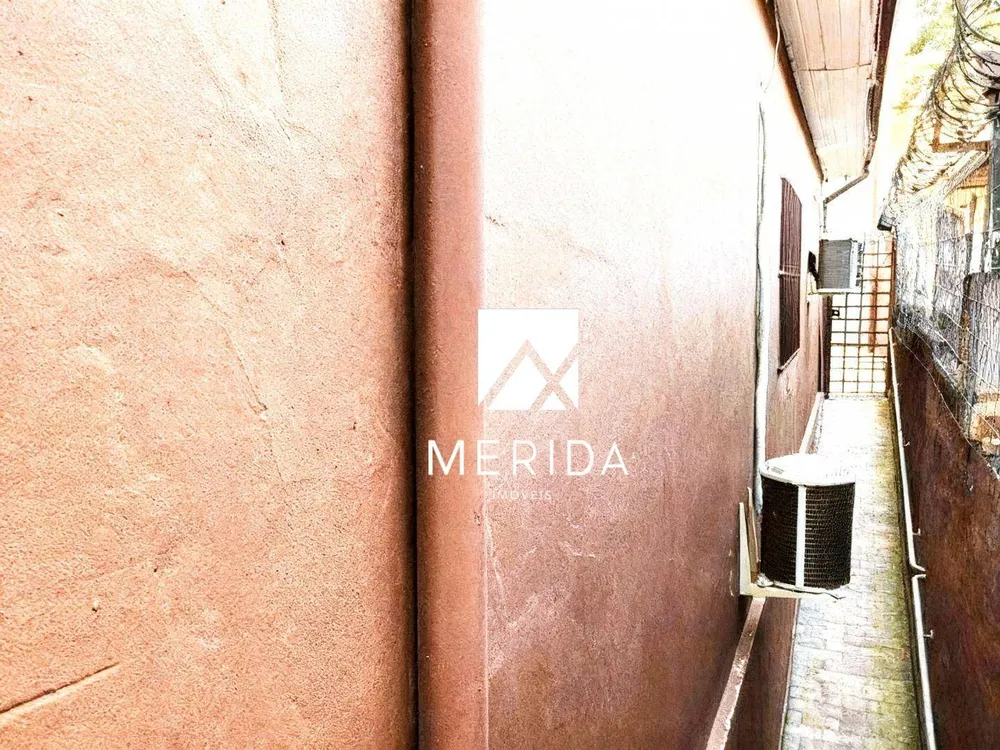 Casa, 4 quartos, 231 m² - Foto 8