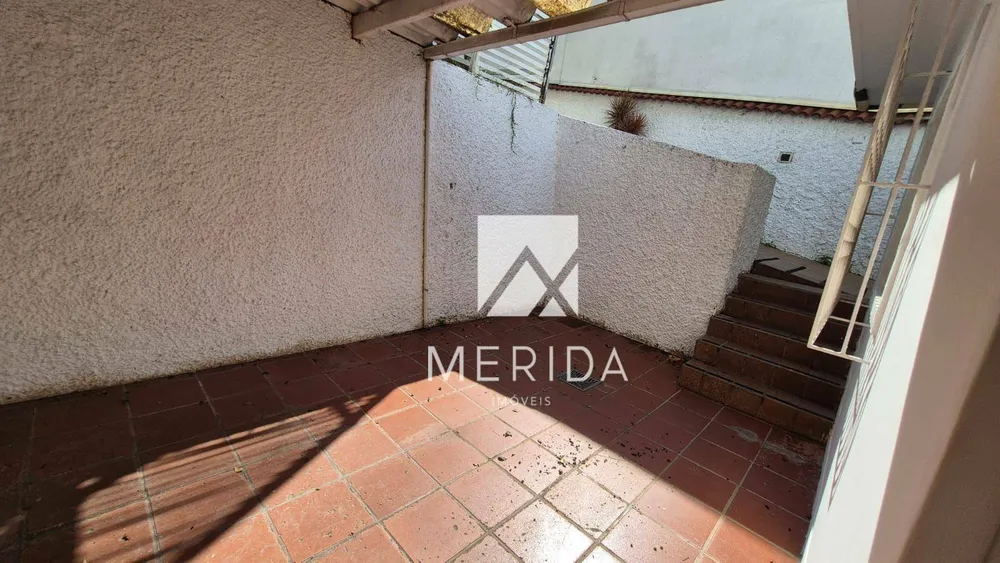Casa, 7 quartos, 231 m² - Foto 9