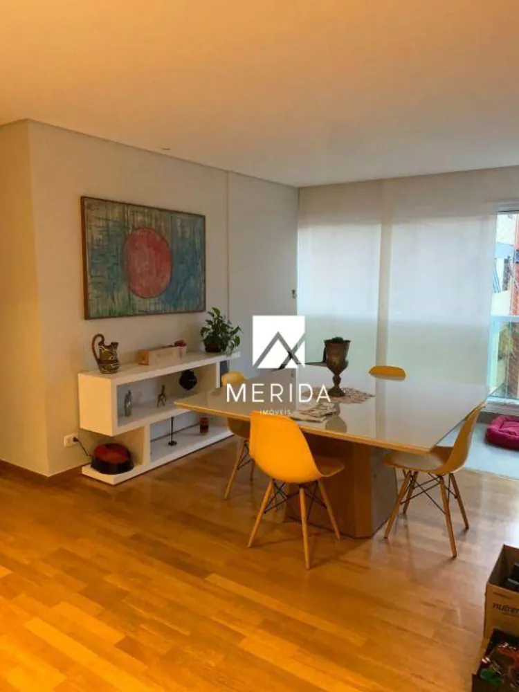 Apartamento, 3 quartos, 140 m² - Foto 1