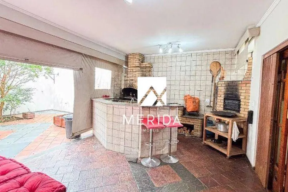 Sobrado, 4 quartos, 338 m² - Foto 2