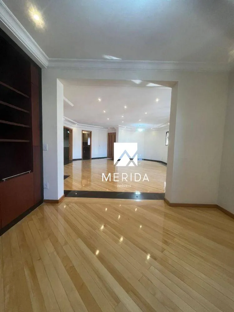 Apartamento, 3 quartos, 207 m² - Foto 2