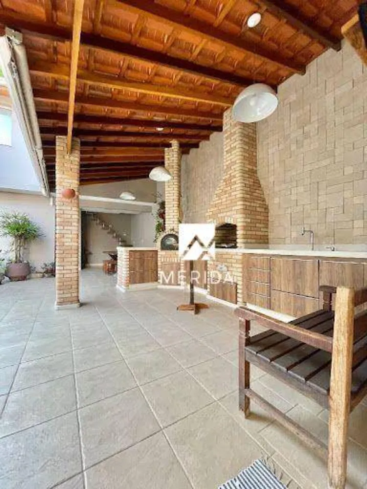 Sobrado, 3 quartos, 316 m² - Foto 14