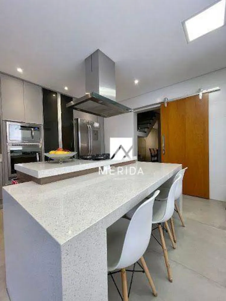 Sobrado, 3 quartos, 316 m² - Foto 5
