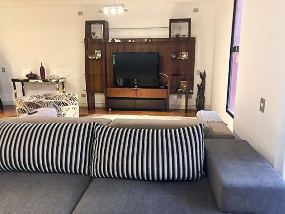Apartamento à venda com 3 quartos, 170m² - Foto 3