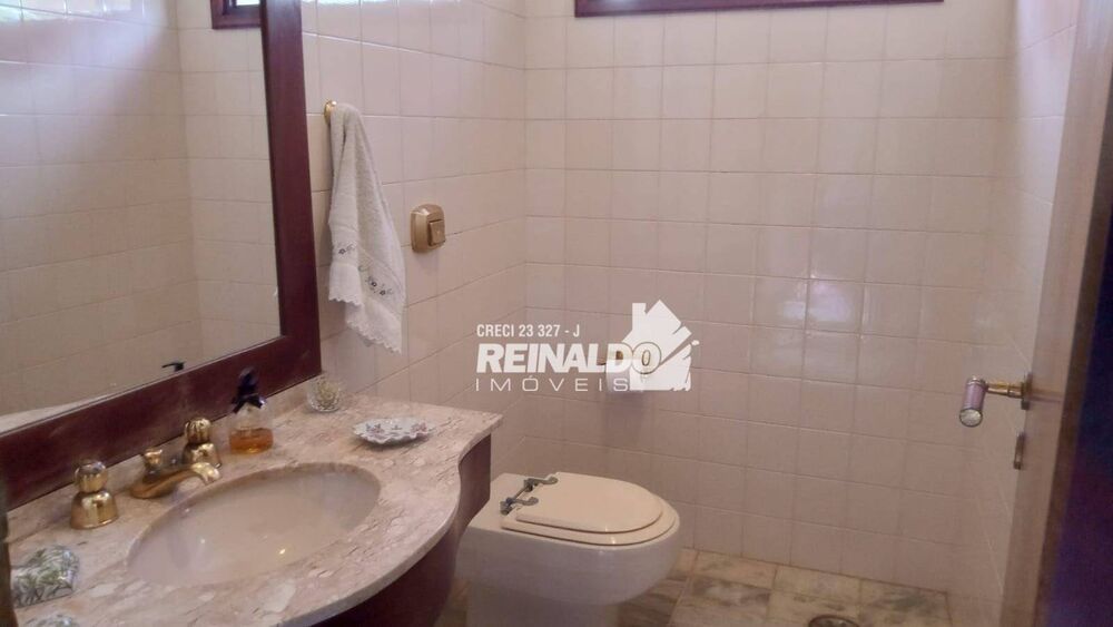 Casa, 3 quartos, 211 m² - Foto 4