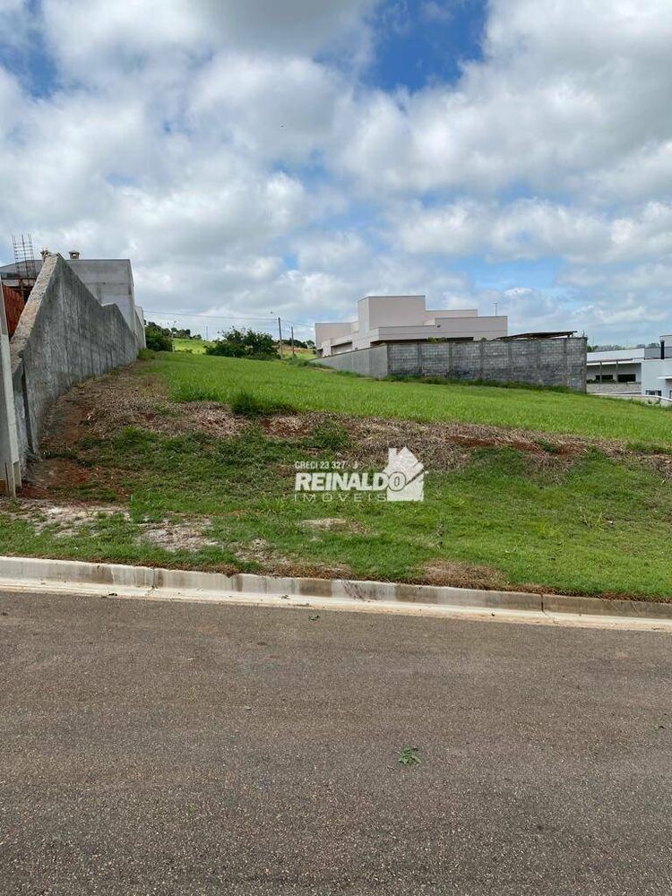 Loteamento e Condomínio, 595 m² - Foto 1
