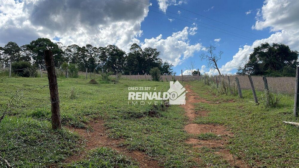 Sítio à venda com 3 quartos, 550m² - Foto 27