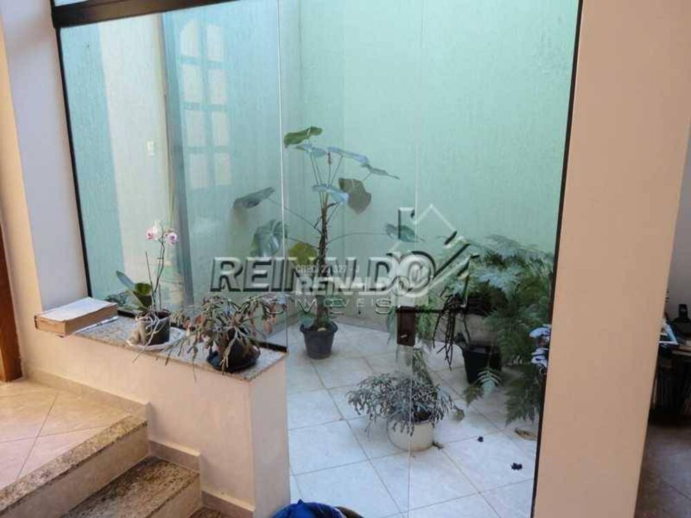 Casa, 3 quartos, 260 m² - Foto 3