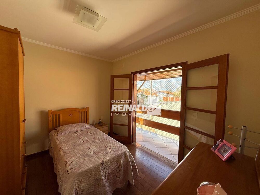 Casa, 4 quartos, 248 m² - Foto 6