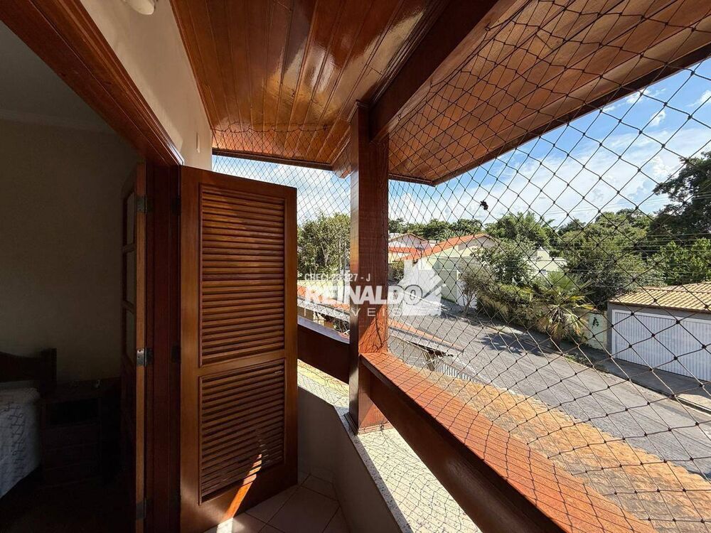 Casa, 4 quartos, 248 m² - Foto 9