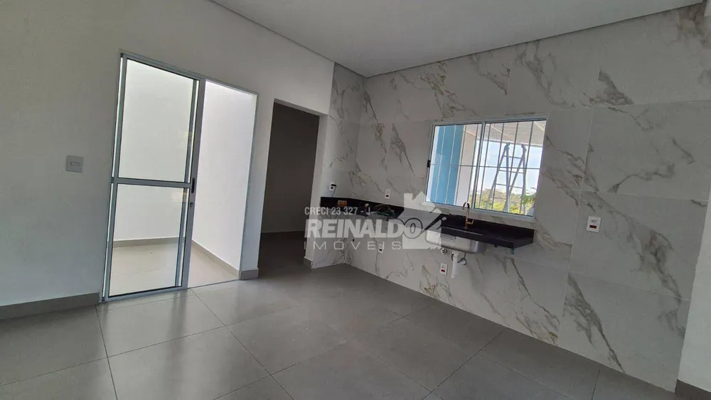 Casa, 3 quartos, 105 m² - Foto 2