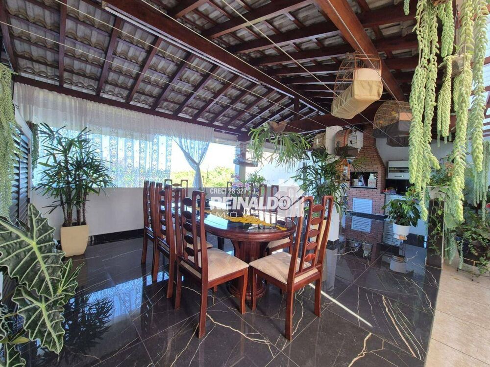 Casa, 3 quartos, 237 m² - Foto 17