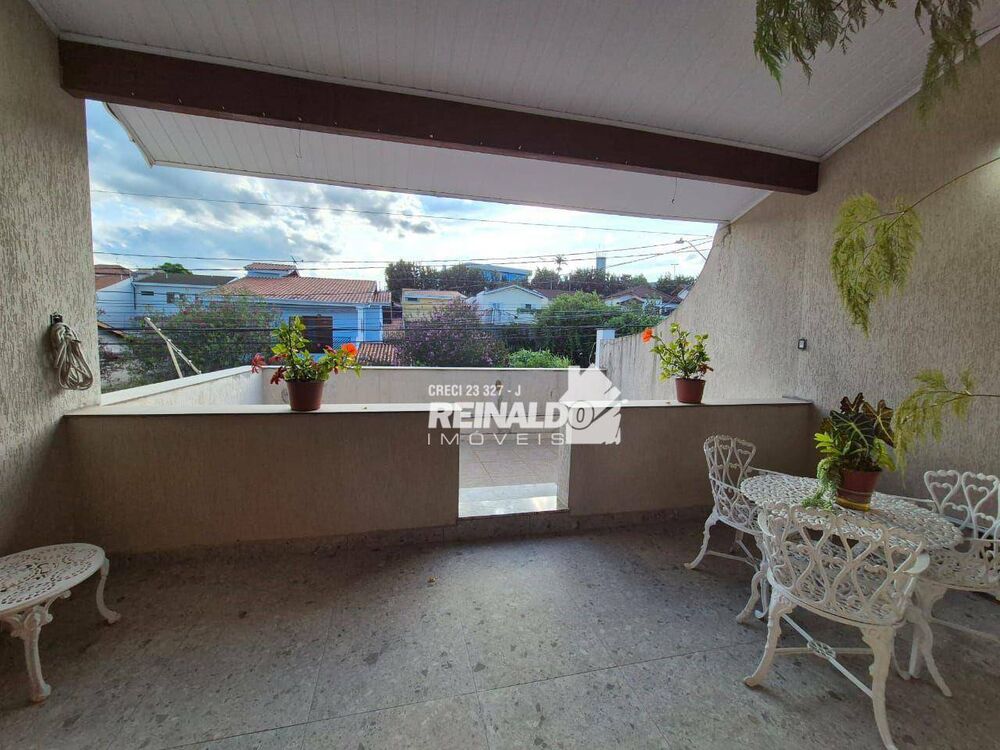 Casa, 3 quartos, 237 m² - Foto 9