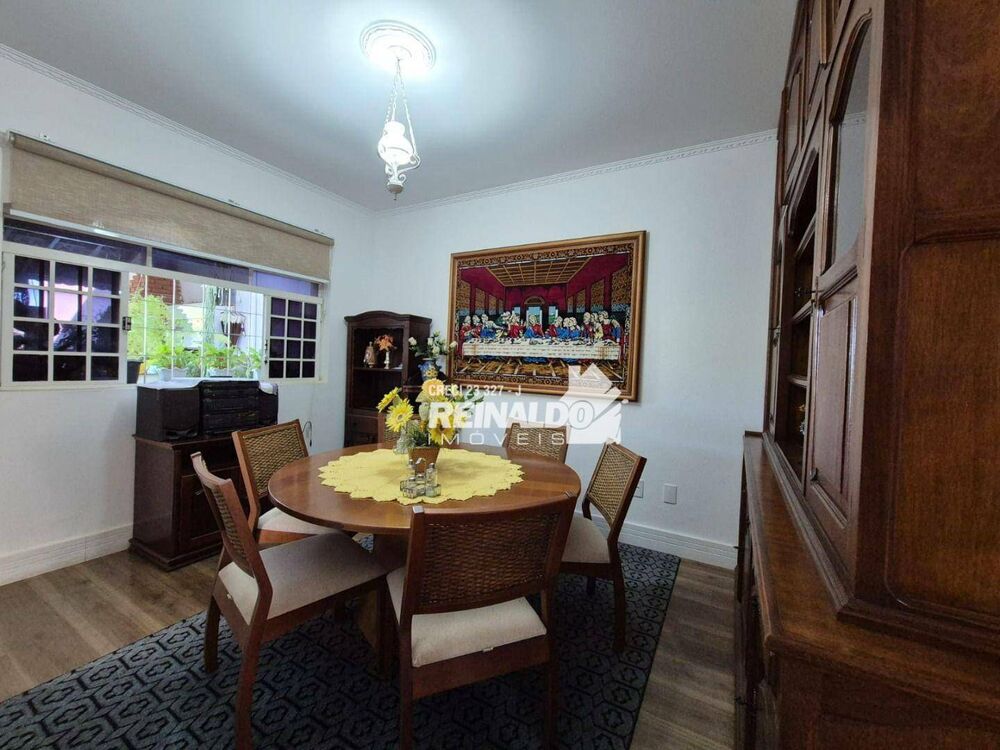 Casa, 3 quartos, 237 m² - Foto 6