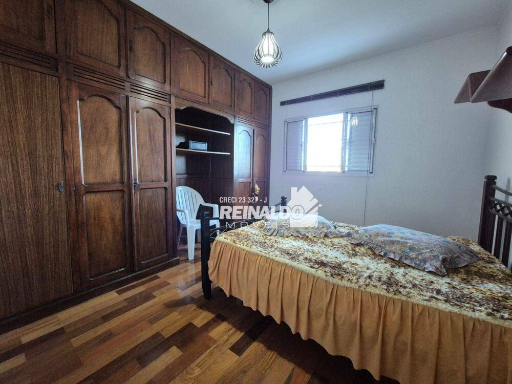 Casa, 3 quartos, 237 m² - Foto 12