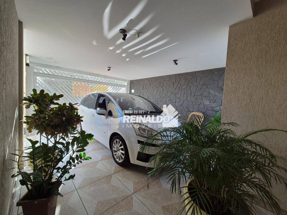 Casa, 3 quartos, 237 m² - Foto 3
