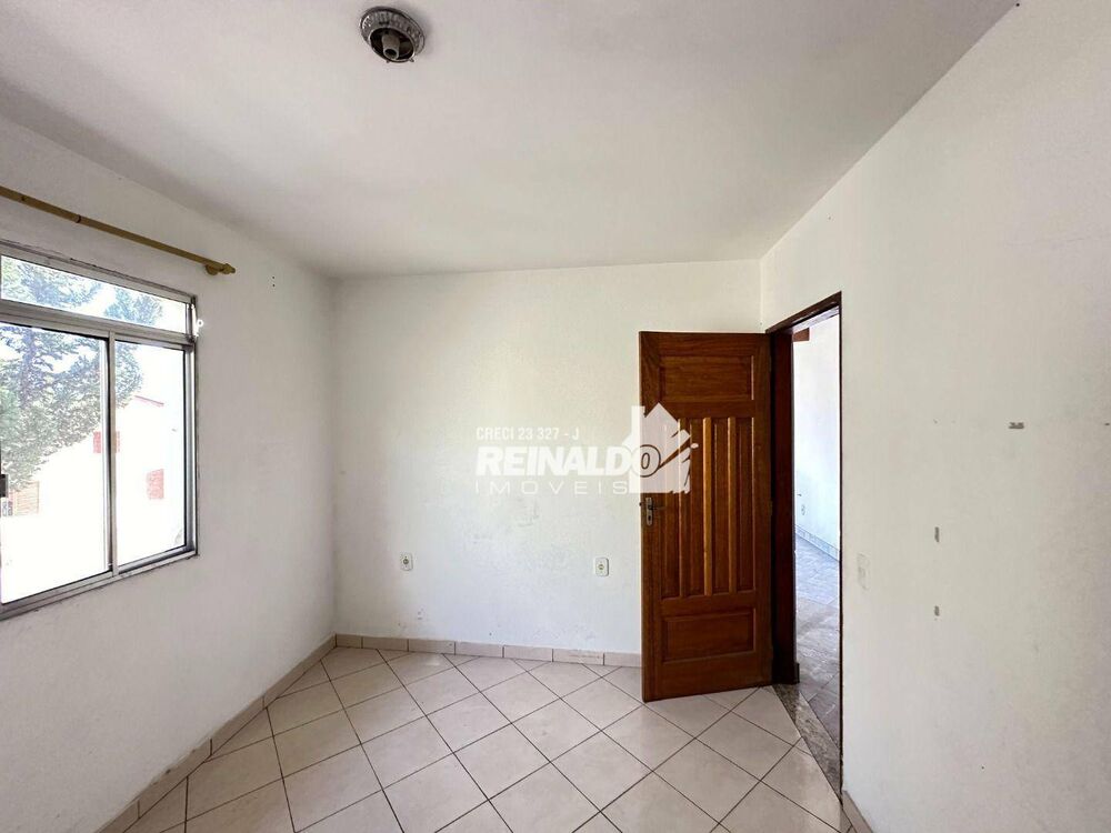 Casa, 3 quartos, 284 m² - Foto 3