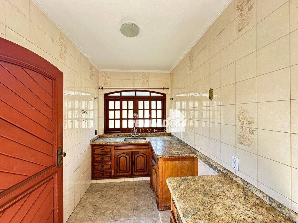 Casa, 3 quartos, 284 m² - Foto 9