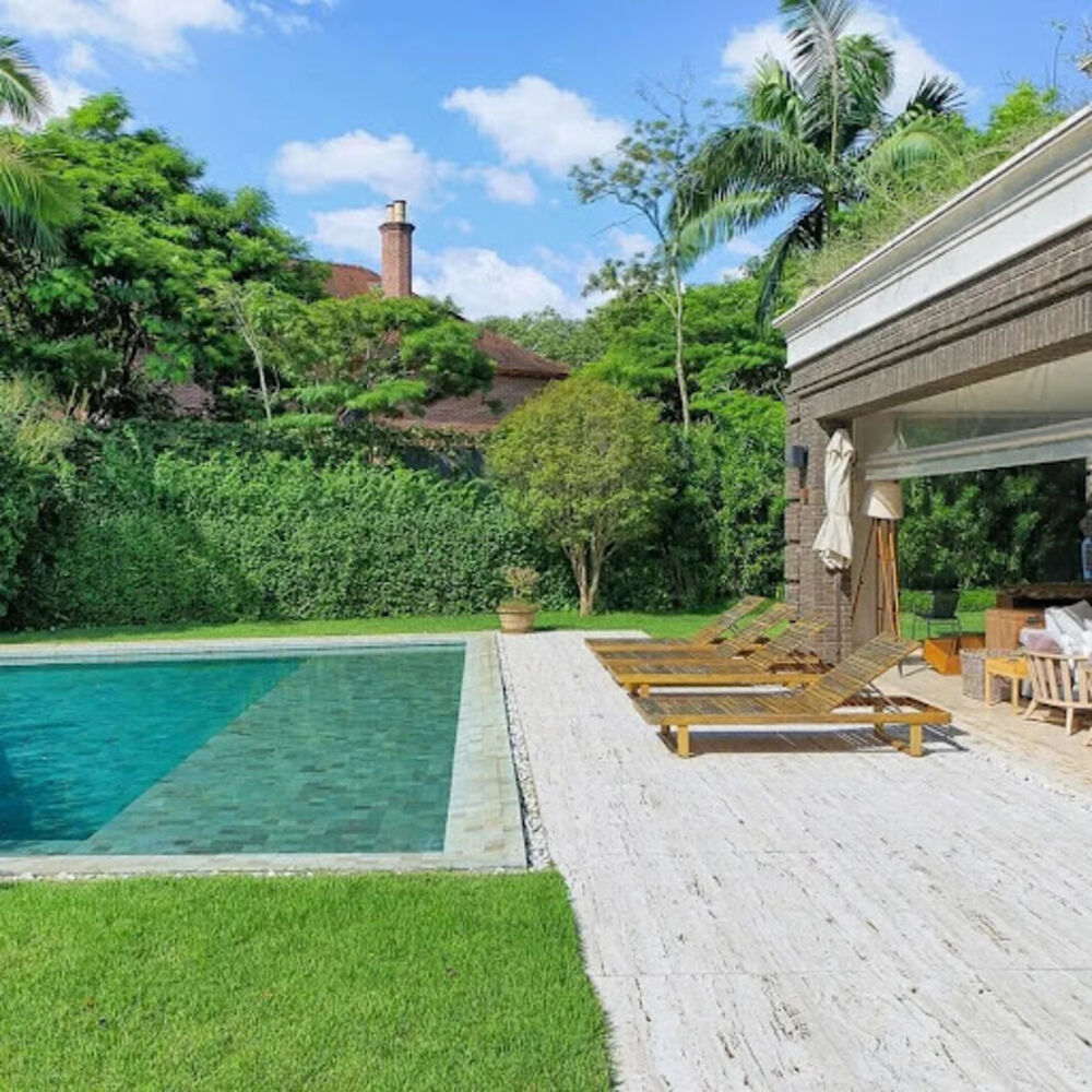 Casa, 5 quartos, 1057 m² - Foto 2