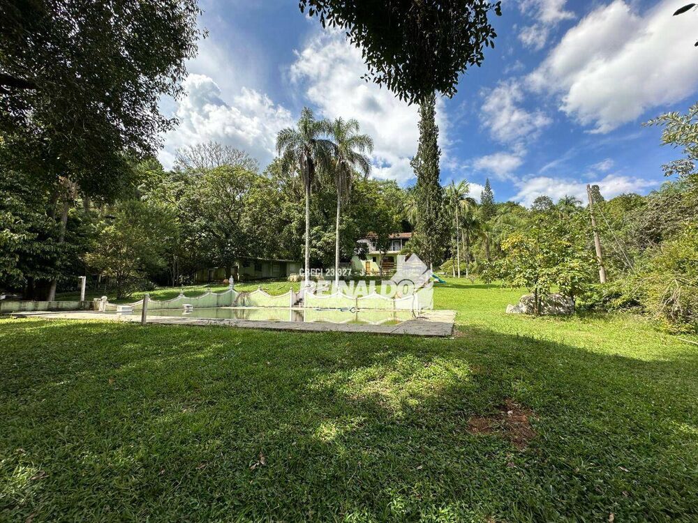 Sítio à venda com 3 quartos, 380m² - Foto 1