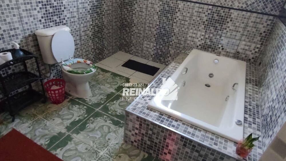 Chácara, 3 quartos, 1000 m² - Foto 1