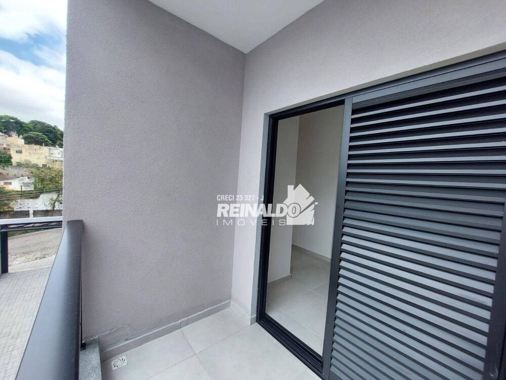Casa para alugar com 2 quartos, 60m² - Foto 19