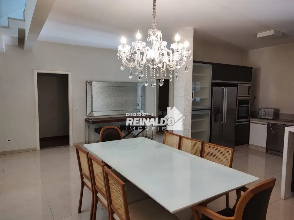 Chácara, 4 quartos, 1403 m² - Foto 2