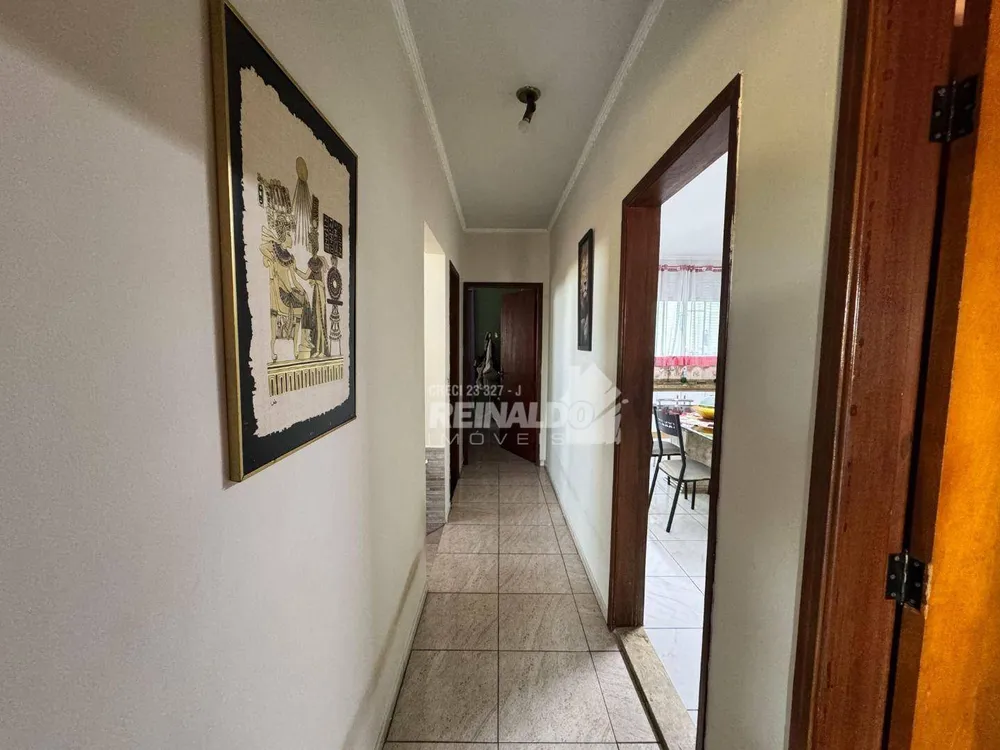 Casa, 3 quartos, 210 m² - Foto 4