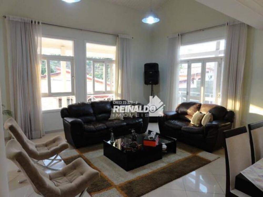 Casa, 3 quartos, 450 m² - Foto 3