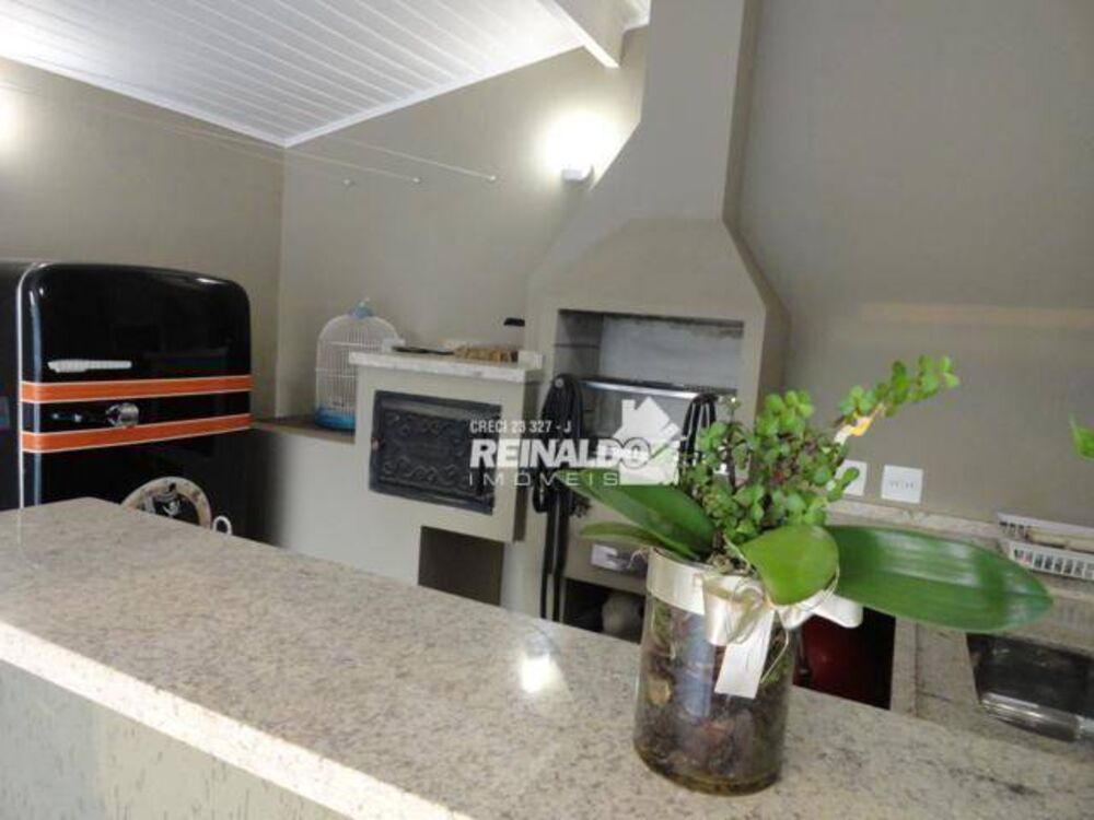 Casa, 3 quartos, 450 m² - Foto 1