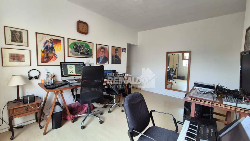 Casa, 3 quartos, 218 m² - Foto 3