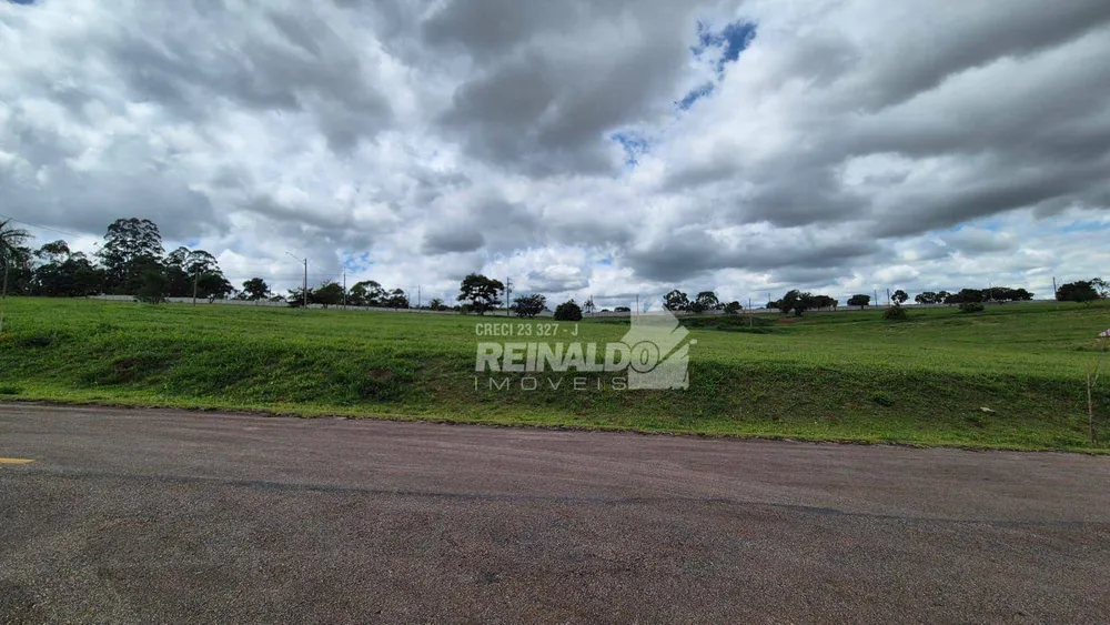 Loteamento e Condomínio, 1000 m² - Foto 1