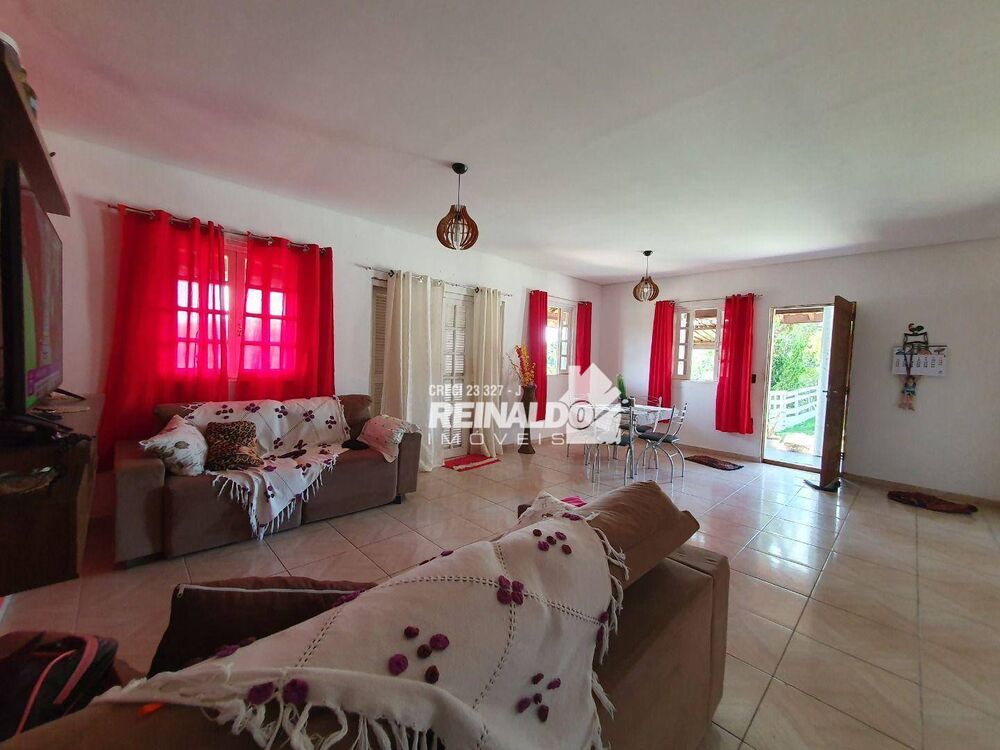 Chácara à venda com 6 quartos, 351m² - Foto 4