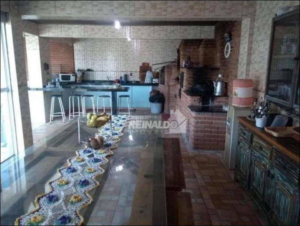 Chácara à venda com 5 quartos, 300m² - Foto 13