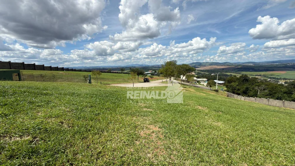 Loteamento e Condomínio, 1843 m² - Foto 1