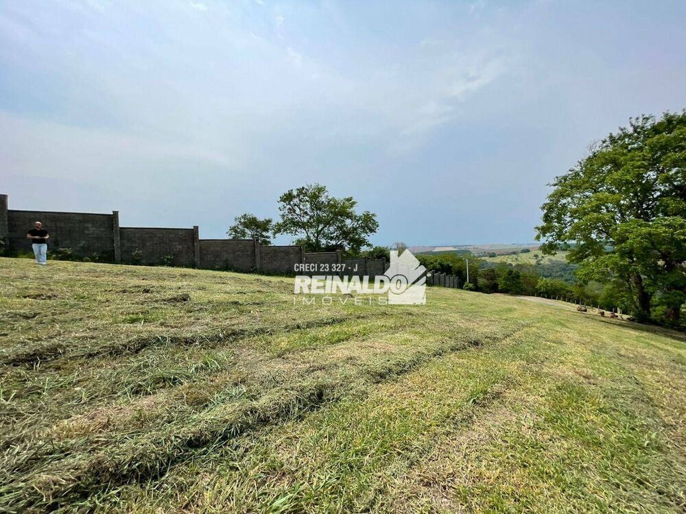 Loteamento e Condomínio, 1354 m² - Foto 1