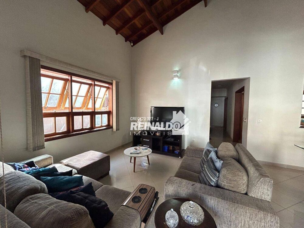 Casa, 3 quartos, 247 m² - Foto 17